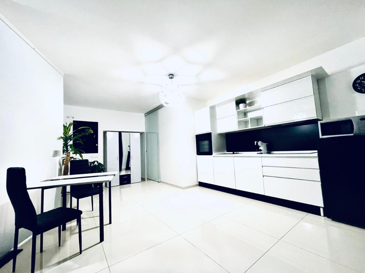 Loft Terracina Villa Eksteriør billede